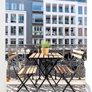 Bright, Spacious & Perfectly Located In The Heart Of Appartement Gent